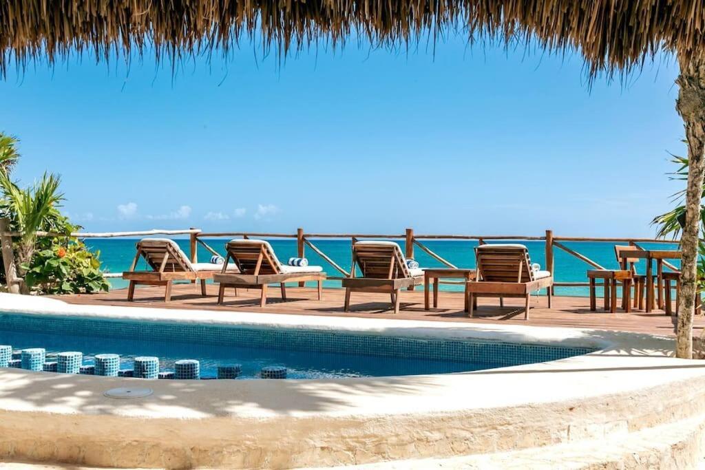 Luxury 5-Br Beachfront Home In Tulum Casa Sofia Gato Esterno foto